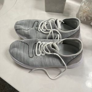 Camvavsr men’s sneakers